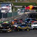 Der Start in das erste ADAC GT Masters Rennen auf dem Salzburgring