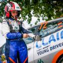 Claire Schönborn (26) ist die offizielle Pilotin des WRC Young Drivers Team und sammelt in der Junior-WM 2025 (JWRC) Erfahrungen auf internationaler Bühne