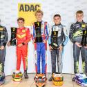 Das X30-Junior-Podium: Joelina Denzel, Carlos Nees, Tom Wickop, Emilio Bernd, Ben Götz (v.l.n.r.)