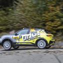 Meisterliche Testfahrt: JERC Champion Calle Carlberg ließ den Mokka GSE Rally richtig fliegen