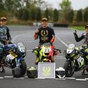 Meisterschaftspodium ADAC Mini Bike Junioren: Ron Richter, Till Trinks, Jamie Loth (v.l.n.r.), Cheb