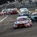 Auf dem Weg zum Sieg: Michelisz ist im Hyundai i30 N TCR nicht zu stoppen	