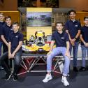 (l.-r.): Lilly Zug, Joel Mesch, Fabio Rauer, Jakob Bergmeister, Tim Tramnitz, Levi O´Dey, Vincent Andronaco, Pablo Kramer - Kart Förderkader 2019, ADAC Stiftung Sport, Essen Motor Show