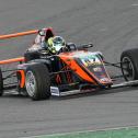 Oliver Bearman fährt nach Saisonsieg Nummer 5 als Spitzenreiter zum Sachsenring
