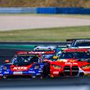 #24 Ayhancan Güven (TUR / Porsche 911 GT3 R / Team75 Motorsport)& #1 Sheldon van der Linde (ZAF / BMW M4 GT3 / Schubert Motorsport), Oschersleben