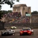 #31 Sheldon van der Linde (ZAF / BMW M4 GT3 / Schubert Motorsport), #14 Jack Aitken (GBR / Ferrari 296 GT3 / Emil Frey Racing), Norisring