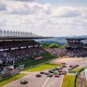 Start, Rennen 1, Nürburgring