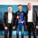 Night of the Champions: ADAC Vorstand Dr. Dieter Nirschl, Jonas Karklys und  ADAC Ehrenpräsident Hermann Tomczyk (v-l)