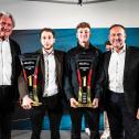Night of the Champions: ADAC Ehrenpräsident Hermann Tomczyk, Salman Owega, Finn Wiebelhaus und ADAC Vorstand Dr. Dieter Nirschl (v-l)