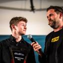 Night of the Champions: Road to DTM Champiom Finn Wiebelhaus mit Moderator Matthias Killing (v-l)