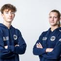 Die beiden Formel 4-Fahrer Montego Maassen und Mathilda Paatz