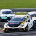 #33 / Philipp Regensperger / LUBNER Motorsport / Opel Astra TCR