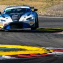 #6 Euan McKay / Tom Wood / Racing One / Aston Martin Vantage GT4