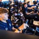 Hugo Schwarze im RaceRoom-Simulator
