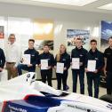 Erfolgreiche Absolventen des ZF-Fahrwerkseminars