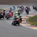 Start Sprintrennen Samstag: #72 Marco Bezzecchi / Aprilia Racing / Aprilia, Sachsenring