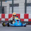 Nikita Gense gewinnt im Rennen bei den X30 Senioren