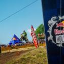 Die besten Starter werden mit dem „Red Bull Holeshot Award“ geehrt