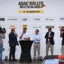 ADAC Rallye Deutschland, Klaus Bouillon (Saarländischer Minister für Inneres, Bauen und Sport), Markus Schramm (Moderator), Heiko Maas (Bundesminister der Justiz und für Verbraucherschutz) und Hermann Tomczyk (ADAC Sportpräsident) – v.l.n.r. 