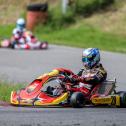 Tim Tröger gewinnt ein KZ2-Rennen
