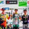 Die Gesamt-Top-Drei im ADC MX Junior Cup 125 nach spannenden Rennen (v. l.): Janis Martins Reisulis, Marc-Antoine Rossi und Ivano Van Erp