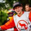 Ryan Oppliger hat gut Lachen: der Schweizer fuhr in der Tabelle einen großen Vorsprung im ADAC MX Junior Cup 85 heraus