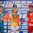 Gesamtsiegerehrung beim ADAC MX Junior Cup v.l.n.r.: Gregor Lootus ( Estland / KTM ), Lucas Leok ( Estland / Husqvarna / KTM MX FUTURES ) und Marten Raud ( Estland / Husqvarna / MX‐HANDEL HUSQVARNA RACING )Gesamtsiegerehrung beim ADAC MX Junior Cup v.l.n.