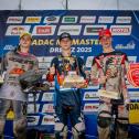 Tageswertung beim ADAC MX Junior Cup 125ccm v.l.n.r.: Dean Gregoire ( Niederlande / KTM / Schmicker Racing ), Raivo Laicans ( Lettland / GasGas / STURM STC RACING ) und Ian Ampoorter ( Belgien / GasGas / F4E GASGAS JUNIOR RACING TEAM )