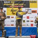 Tom Militzer (m.) sicherte sich in der 125ccm-Klasse vor Justin Heimann (l.) und Moses Röder (r.) den Sieg im Finale (Bild: Hardy Mutschler)