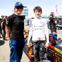 Emerson Fittipaldi, zweifacher Formel-1-Weltmeister, mit seinem Sohn Emerson Fittipaldi jr. (15/BRA/Van Amersfoort Racing)