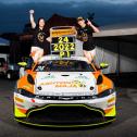 Die beiden Champions auf ihrem Aston Martin Vantage GT4