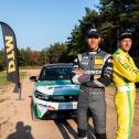 Kelvin van der Linde und Maro Engel (l-r) bildeten in der Lausitz das zweite Rallye-Duo
