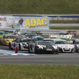 Das ADAC GT Masters beeindruckt seit 2007 mit Markenvielfalt und engen Rennen