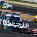 #74 / Küs Team Bernhard / Porsche 911 GT3 R / Joel Eriksson / Julien Andlauer