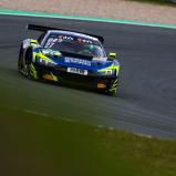 #27 Kim-Luis Schramm (DEU) / Dennis Marschall (DEU) / Rutronik Racing / Audi R8 LMS GT3 Evo II