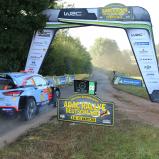 Die ADAC Rallye Deutschland beginnt mit der neuen Super Special Stage St Wendeler Land.