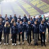 Sie sind dabei, den Motorsport-Gipfel zu erklimmen: Die jungen Sportlerinnen und Sportler im neuen Förderkader des Motorsport Team Germany.