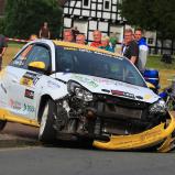 Wo gehobelt wird, fallen Späne: Die Youngster im ADAC Opel Rallye Cup geben stets alles 