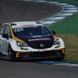 #33 / Philipp Regensperger / LUBNER Motorsport / Opel Astra TCR