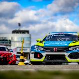 #21 / Szymon Ladniak / Halder Motorsport / Honda Civic FK7 TCR