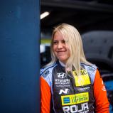 #26 Jessica Bäckman / ROJA Motorsport by ASL Lichtblau / Hyundai Veloster N TCR