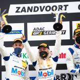 #20 / Team Zakspeed / Mercedes-AMG GT4 / Robert Haub / Gabriela Jílková