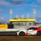 Platz zwei für den Porsche 718 Cayman GT4 von Overdrive Racing