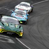 Der Aston Martin von Ben Dörr und Romain Leroux fuhr auf Rang zwei