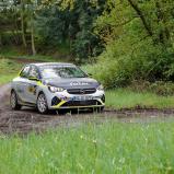 Start frei: Am Wochenende werden die Opel Corsa-e Rally ihre ersten Wertungsprüfungen bestreiten